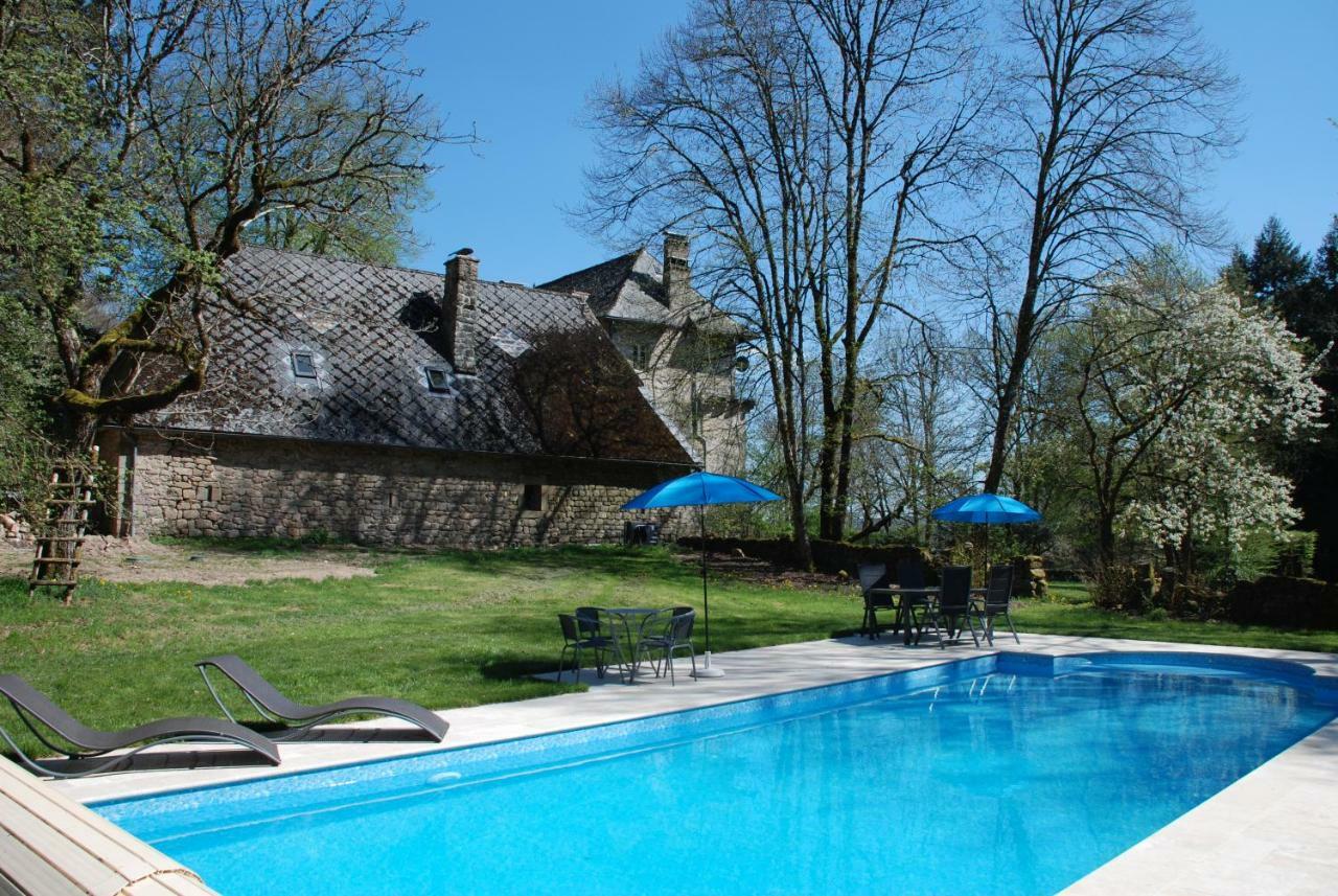 Gites Chateau Le Bois Saint-Julien-aux-Bois Zewnętrze zdjęcie